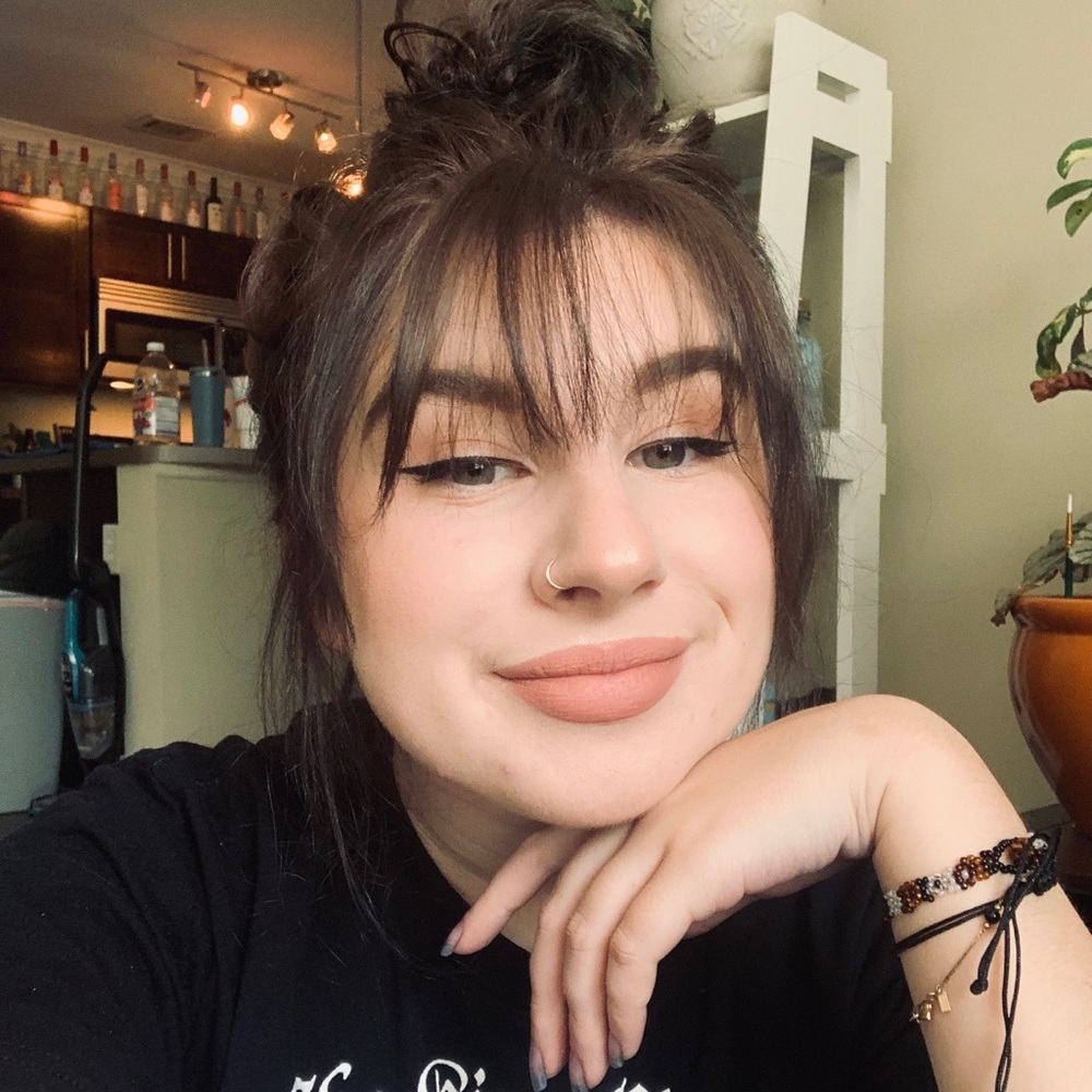 Meet your Posher, Vanessa
